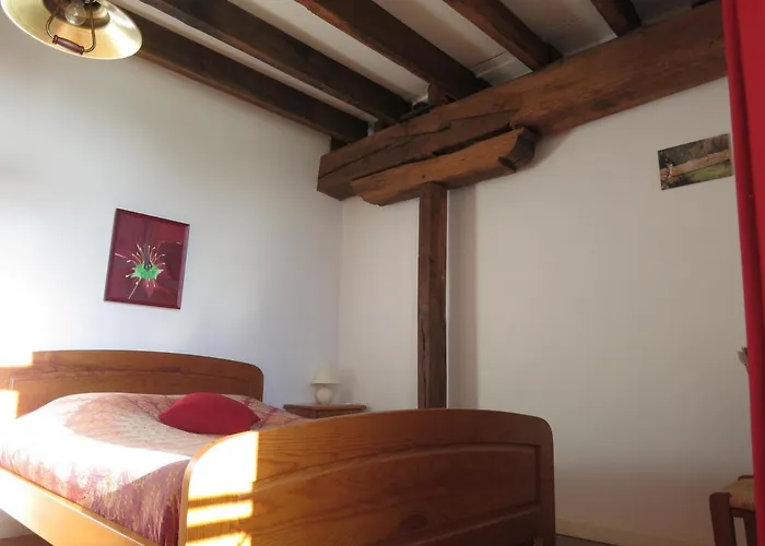 Couette-café D'hôtes Du Moulin De La Chaussee 3*